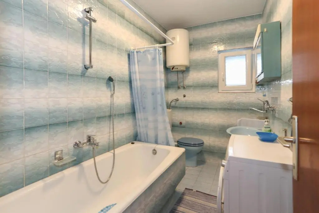 Oleander, Three-bedroom Apartment in Trogir
