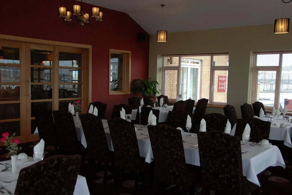 Curran Court Hotel