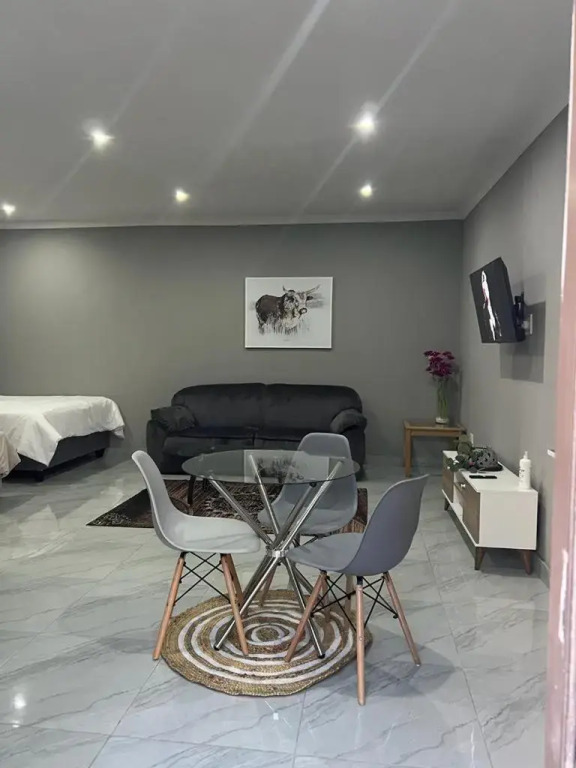 WILLOW GUEST HOUSE