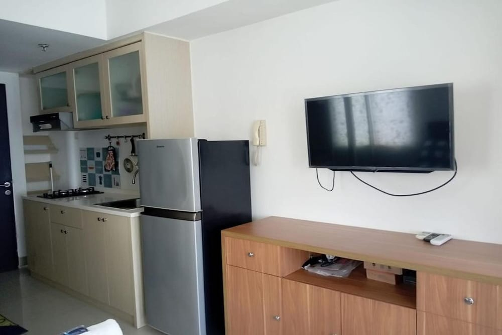 Gracia Room Apartemen Grand Dhika City Bekasi