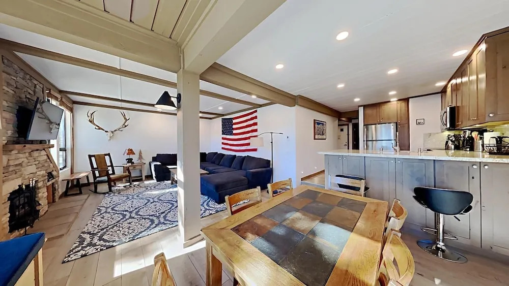522 2 Bedroom Home