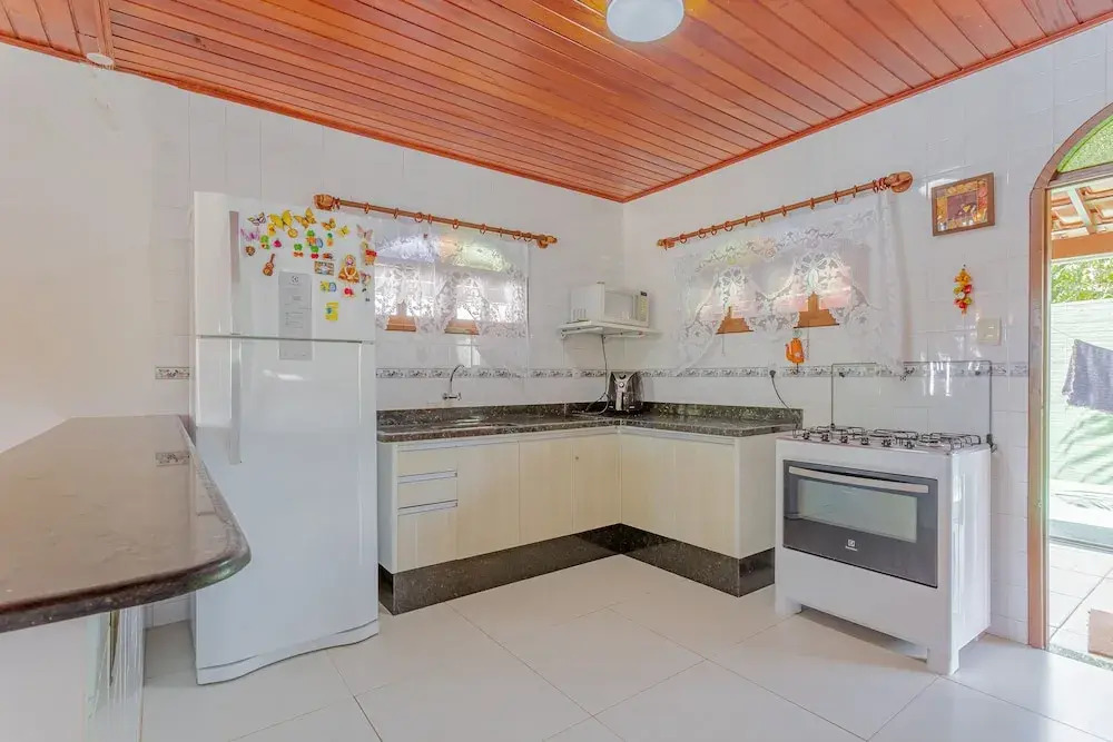 BJ07 Excelente Casa 4 Suítes -B. Jacuípe