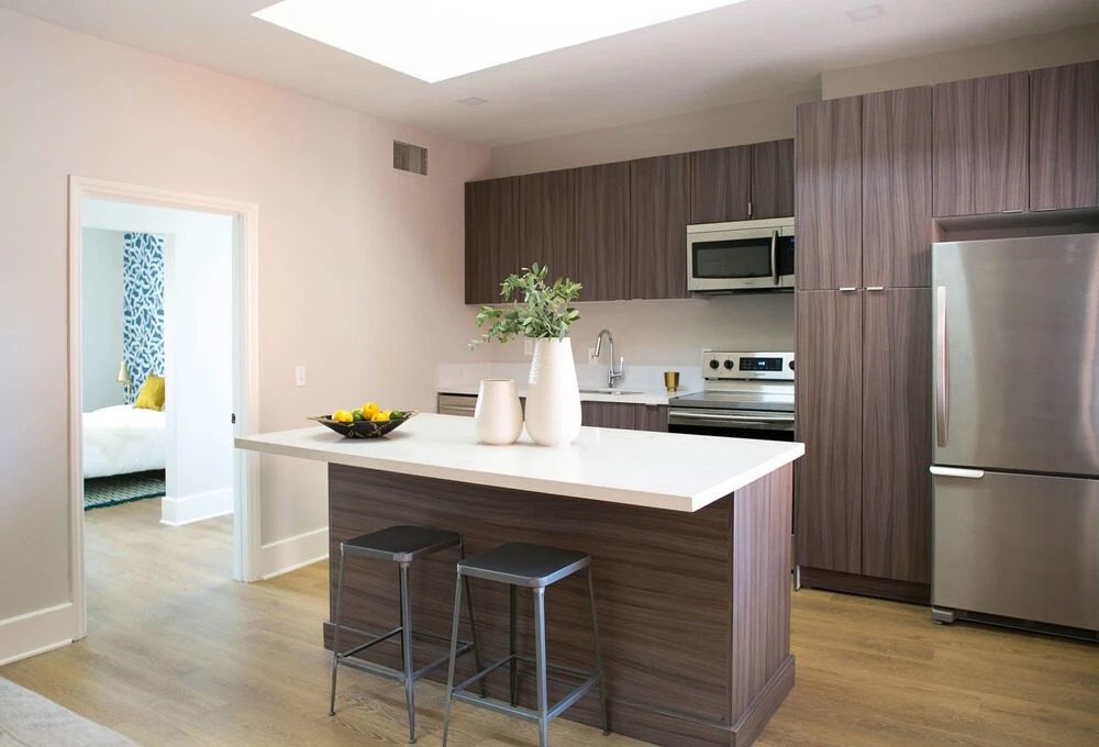 Chic Gaslamp Quarter Suites by Sonder