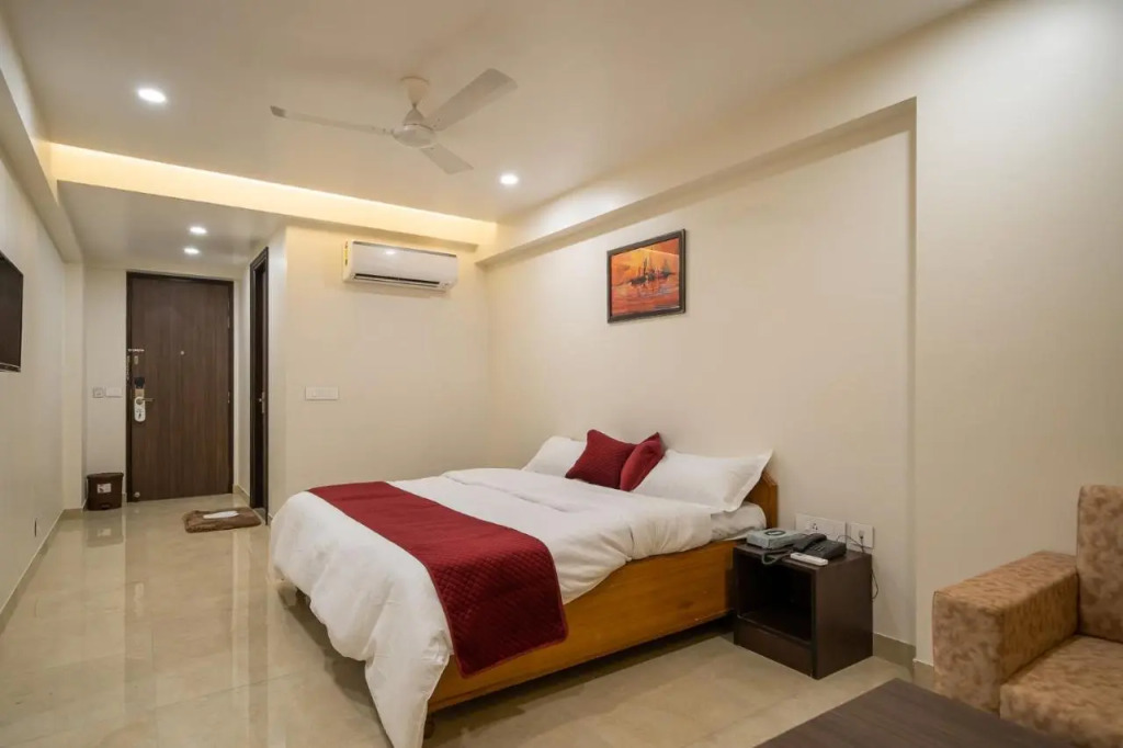 Sheerha Royal Residency