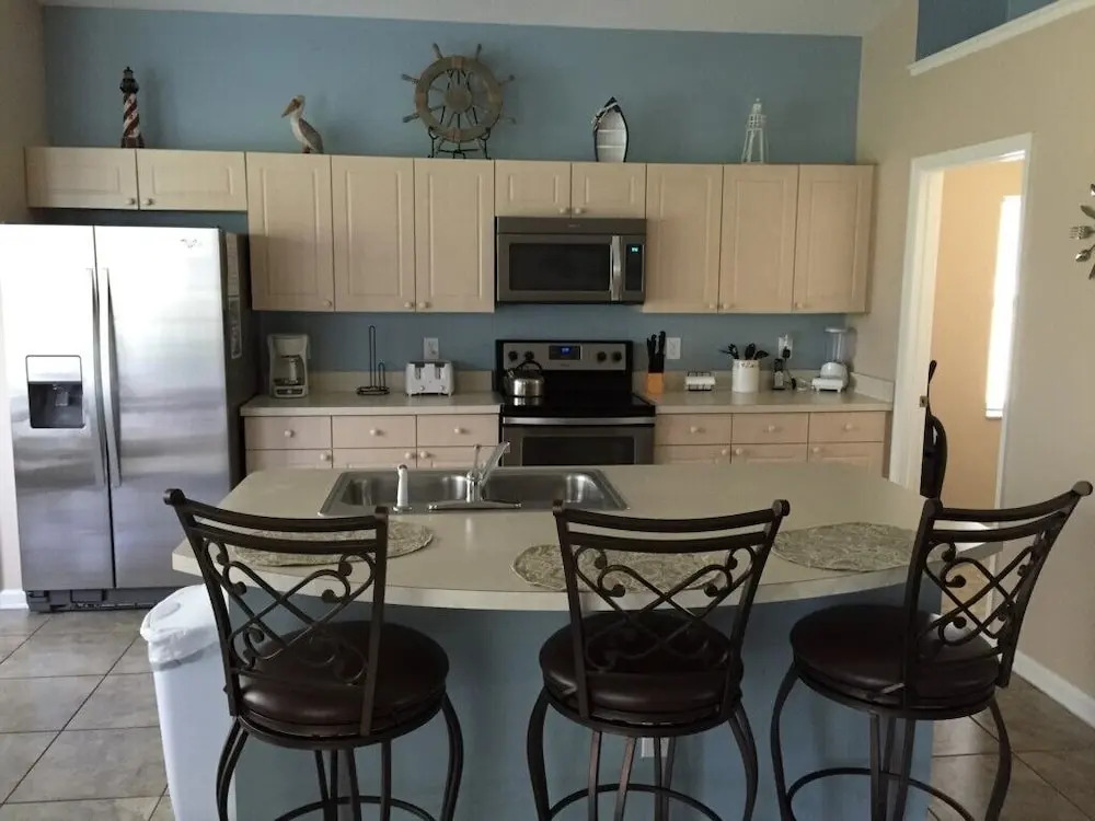 Wendy's Windsor Palms 4 Bedroom Home