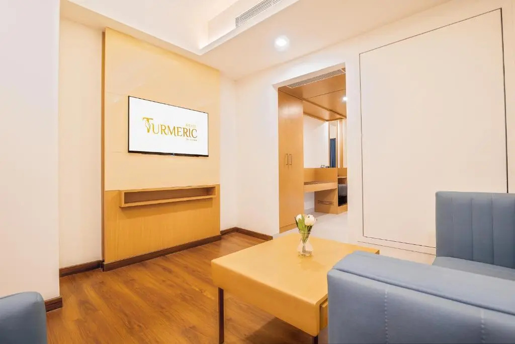 Hotel Turmeric