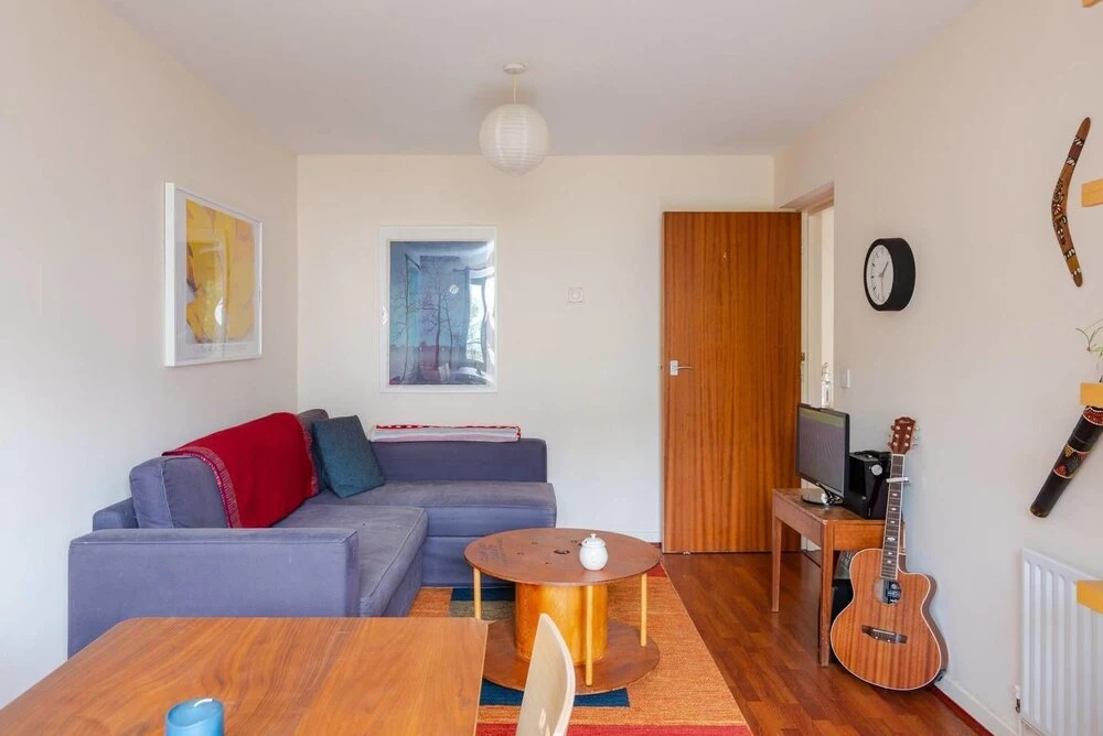 A Cosy 1 Bedroom Flat With a Balcony