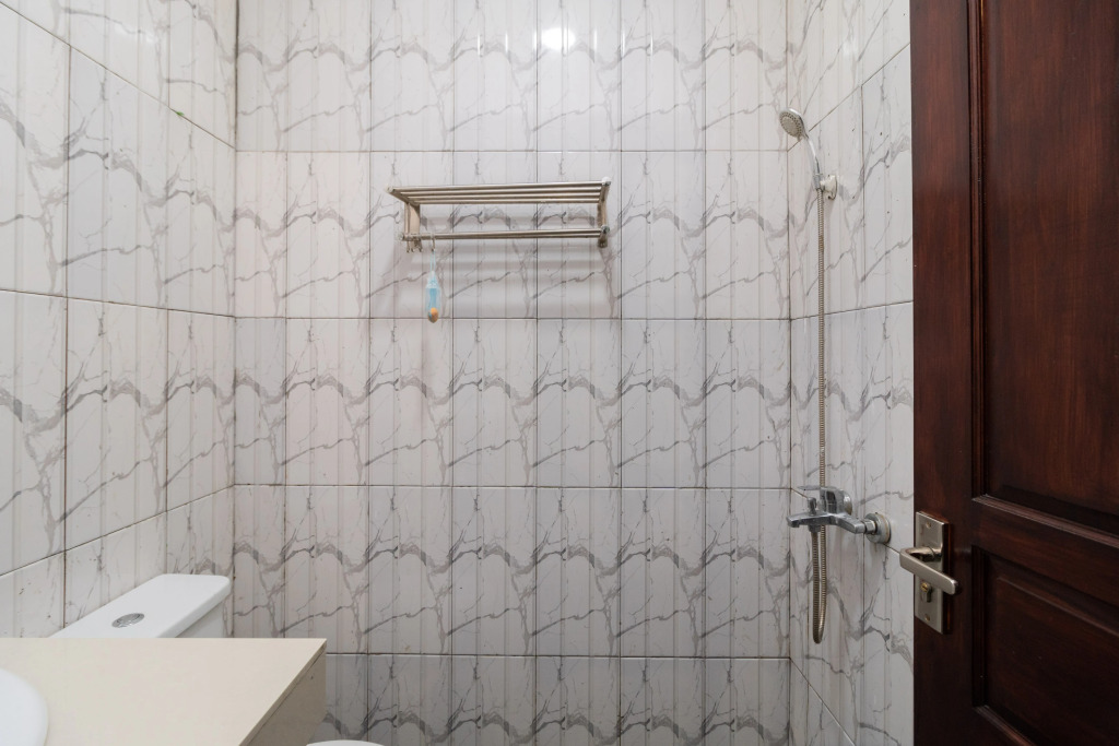 Urbanview Hotel Kampung Istal Megamendung Puncak by RedDoorz