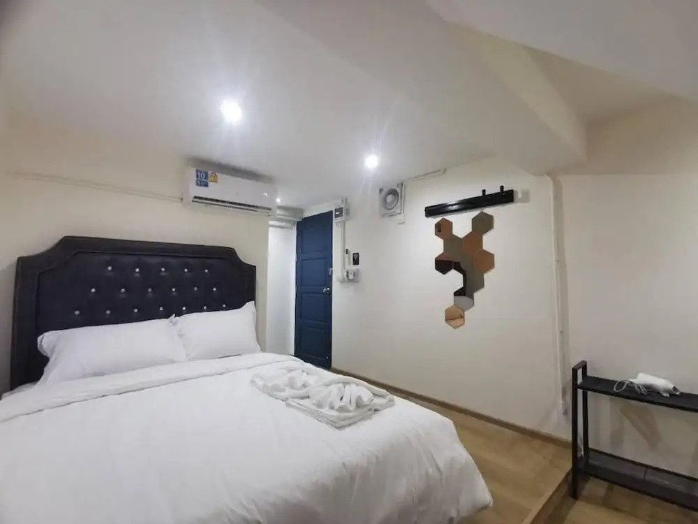 The One Hotel