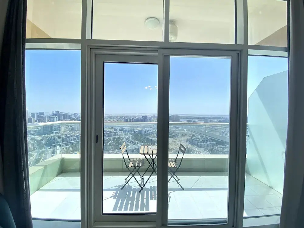 LuxBnB Ghalia Jumeirah Village Circle