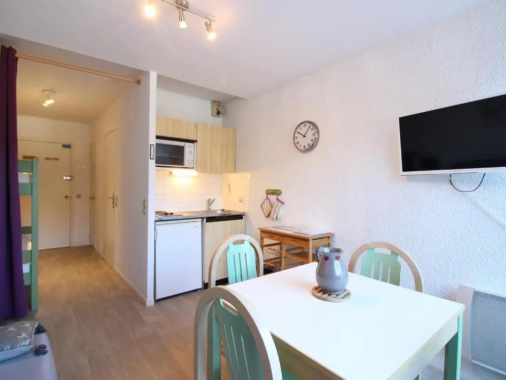 Appartement Mont-Dore, 1 pièce, 4 personnes - FR-1-608-137
