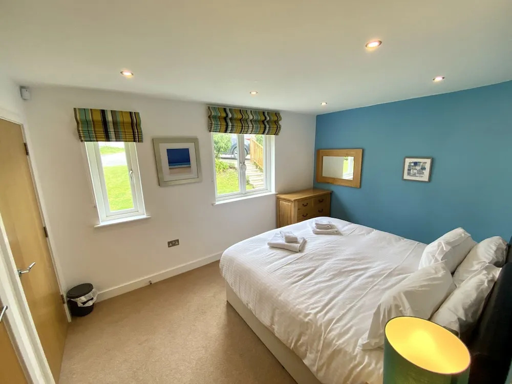 Trewhiddle Retreat V10 by Together Travel - Luxury 4-Bedroom Villa