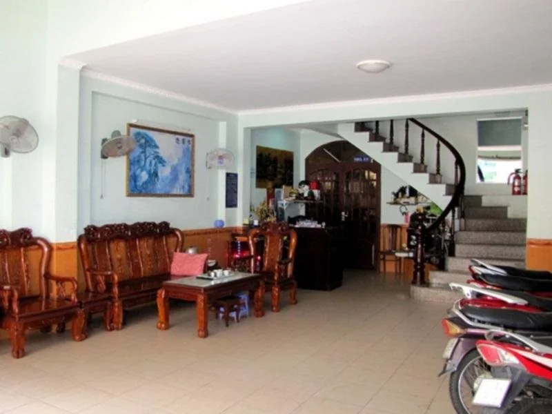 Hotel 27