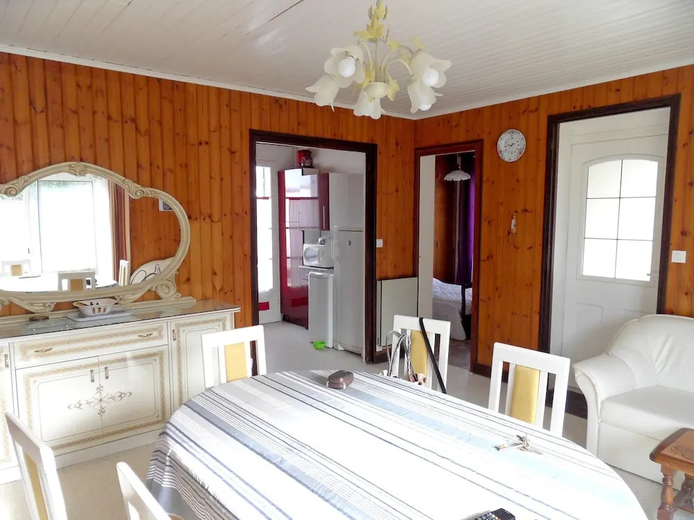 House With 3 Bedrooms in La Couarde-sur-mer, With Enclosed Garden and