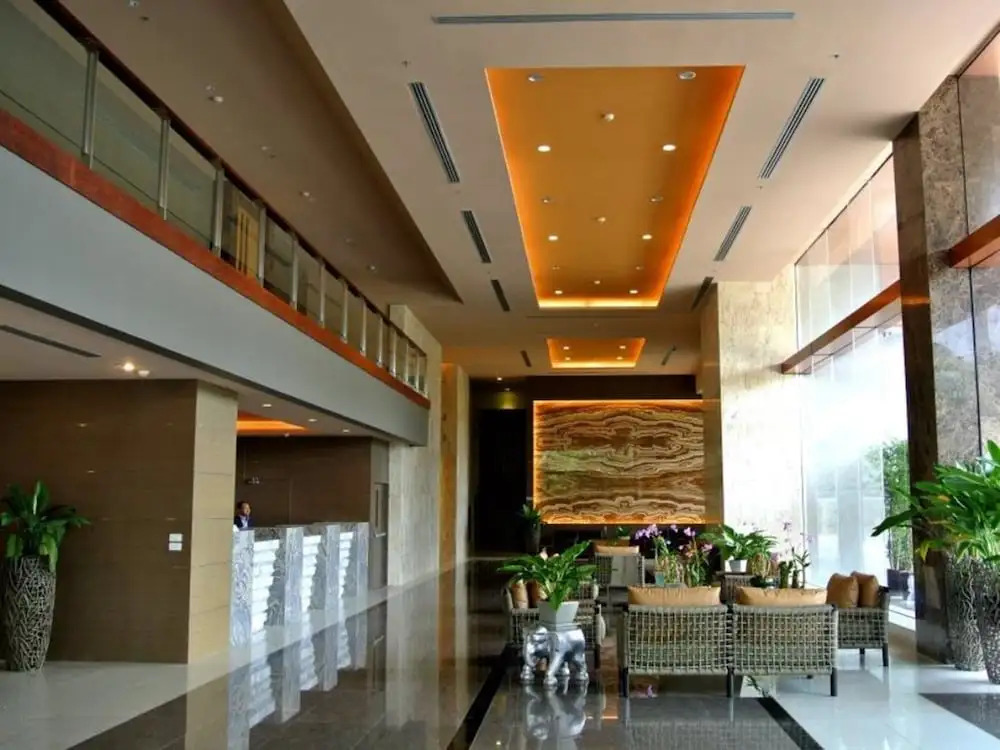 Best Western Plus Grand Howard