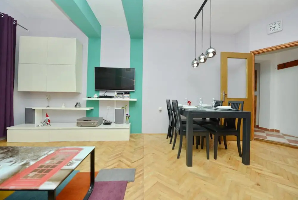 Kima Apartman With Garden for 6