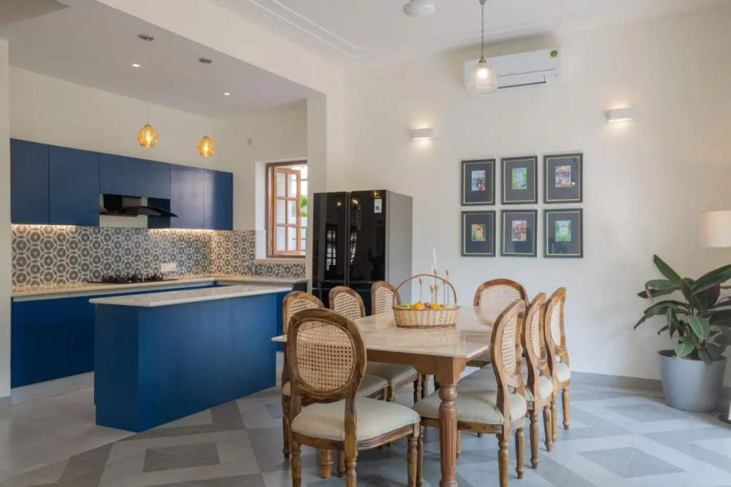 ELIVAAS 4 BHK with Pvt Pool & Terrace - Opalys