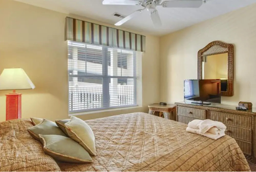 Ambassador Villas by Elliott Beach Rentals