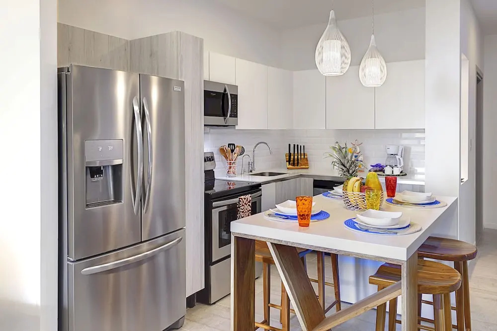 Sunset Blvd 10A - 2 Br Condo