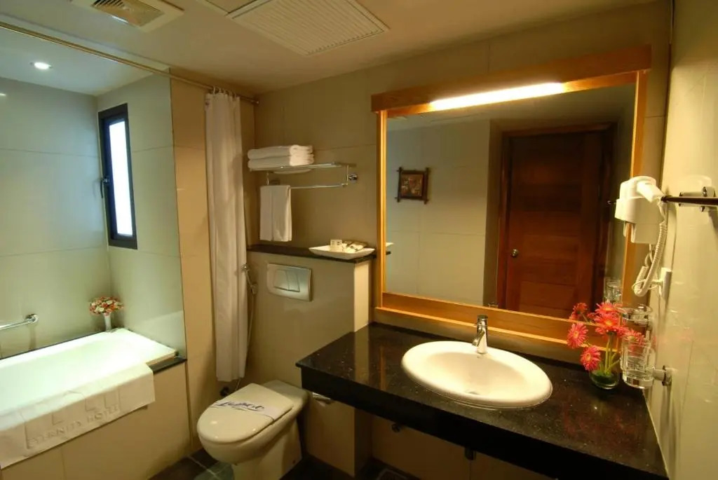Hanoi Eternity Hotel