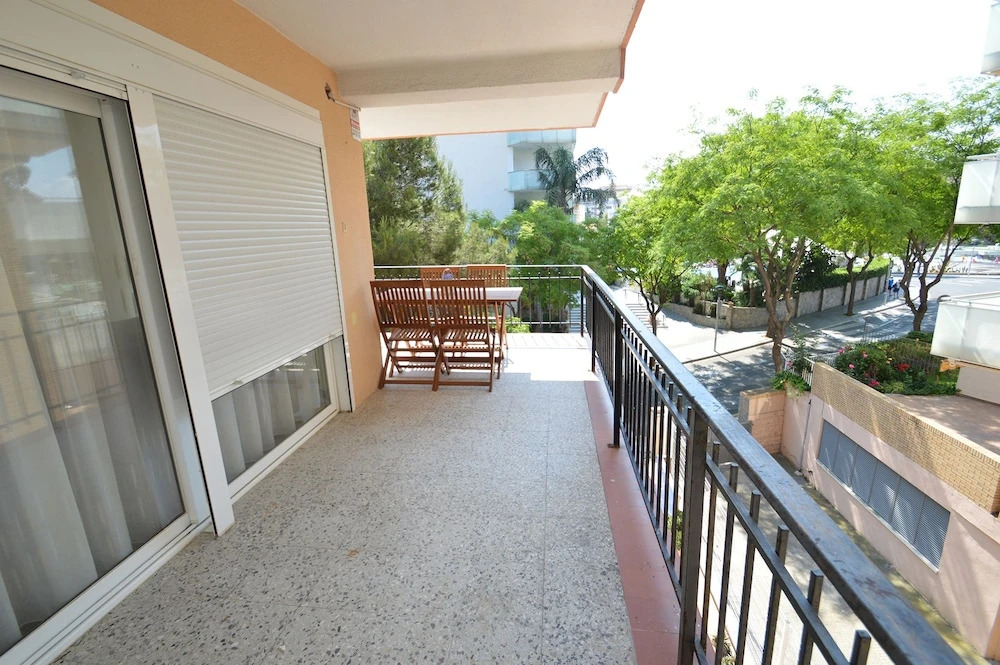 Tarragona Suites 28- AMPOSTA SALOU