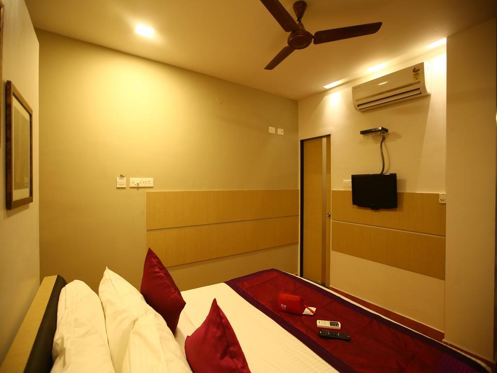 OYO 968 Hotel Poigai