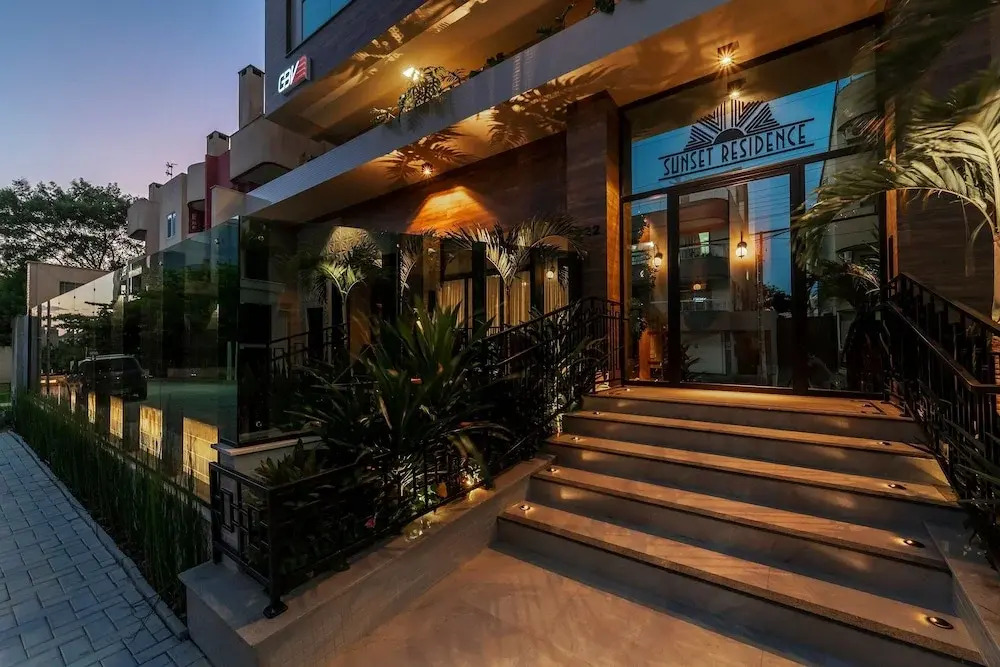 705- Beautiful apartment with pool and 2 suites