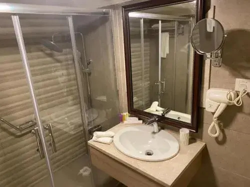 Gloustershire Hotel