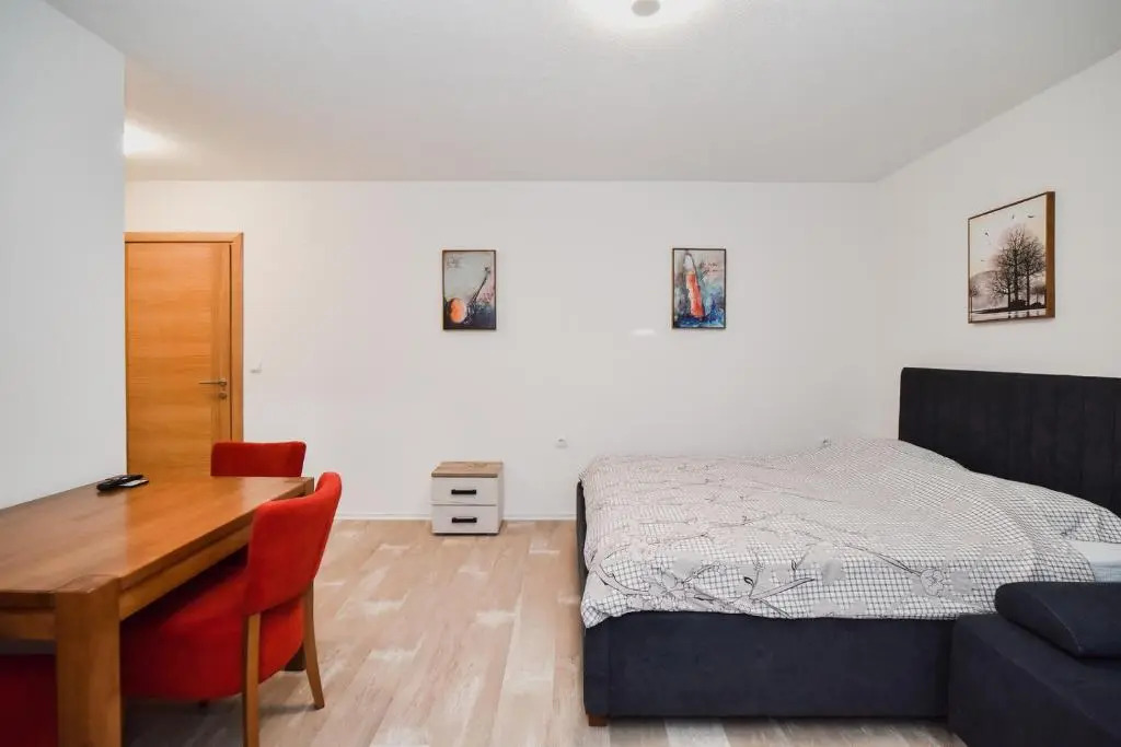 Apartmani Vesto