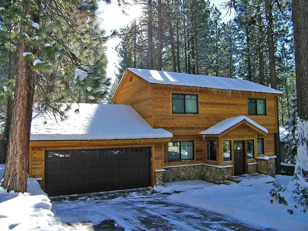 Fernandez Hideaway by Lake Tahoe Accommodations