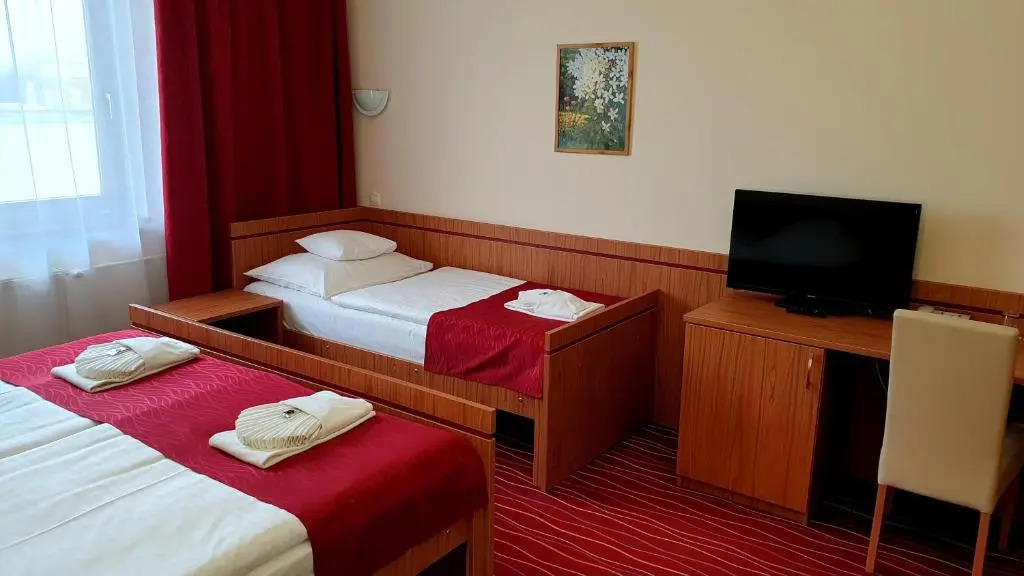 Diana Club Hotel