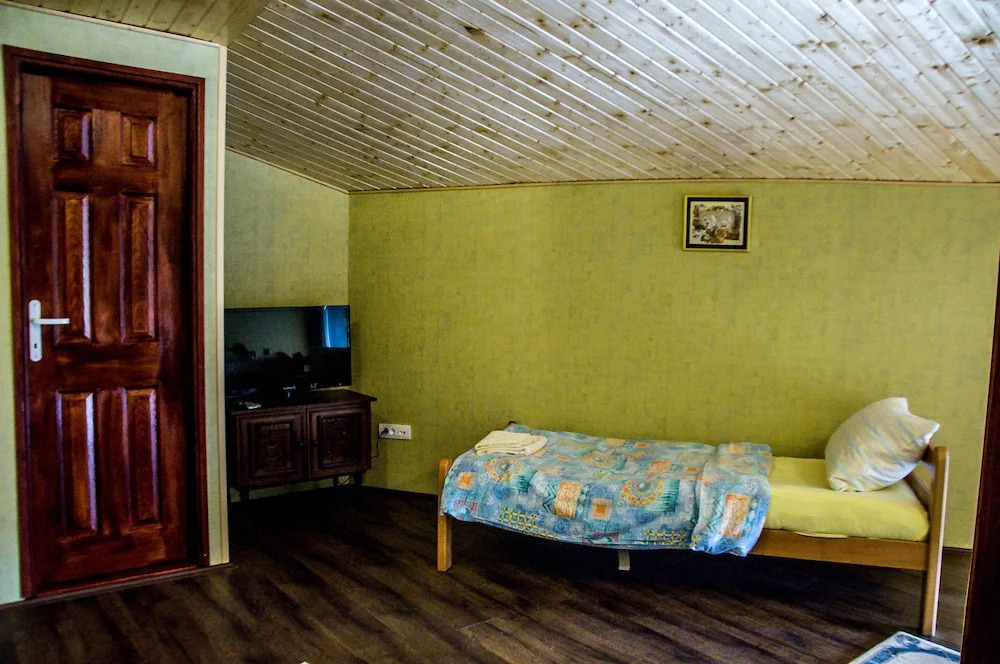 Hostel Otard