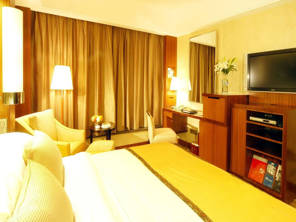Отель Beijing International