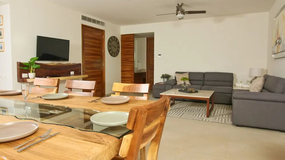 Delta Ii 201 Alamar Apartment 2 Bedroom Apts