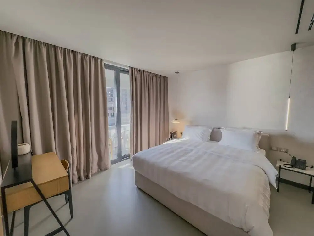 Zins Luxury Rooms 06