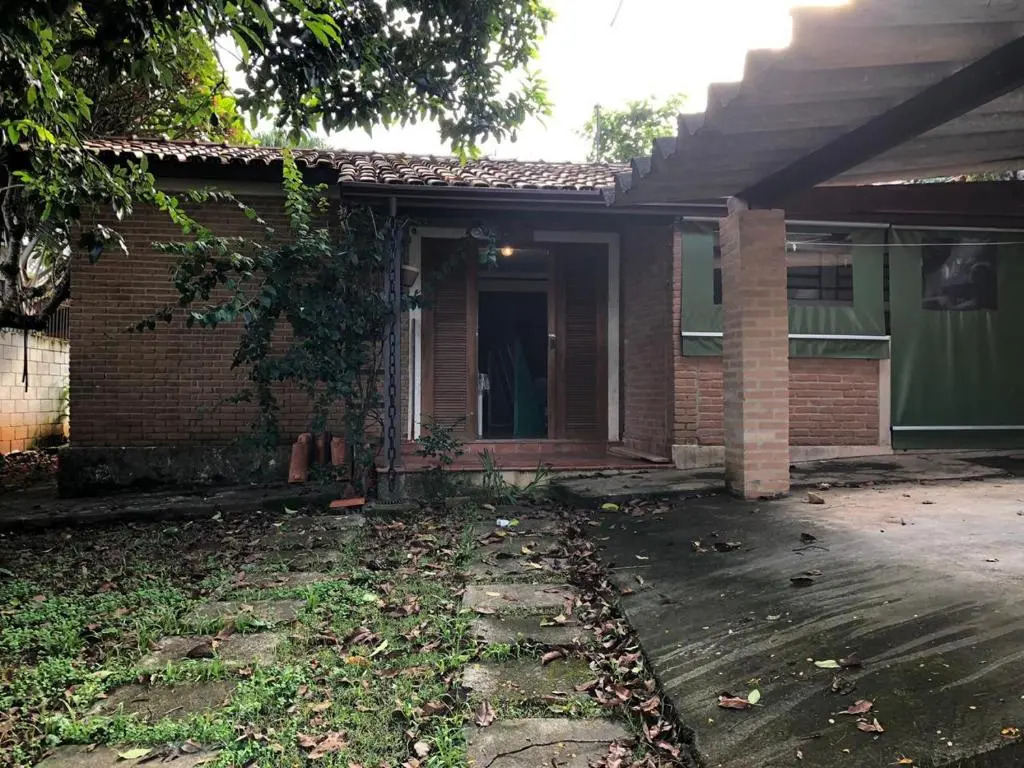 Casinha de Campo bem localizada