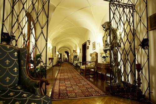 Schlosshotel Post