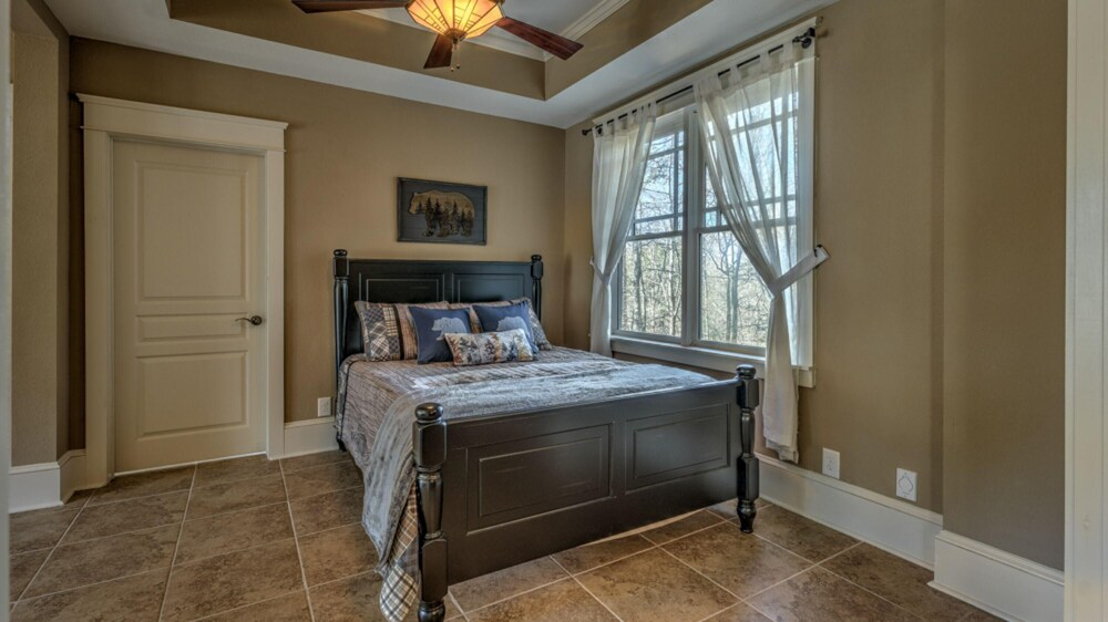Stoneview Lodge by Escape to Blue Ridge