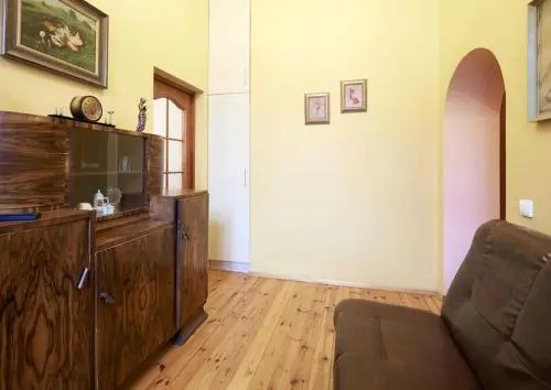 Cozy Apartment in Gothic Style House in the Heart of the Old Town
