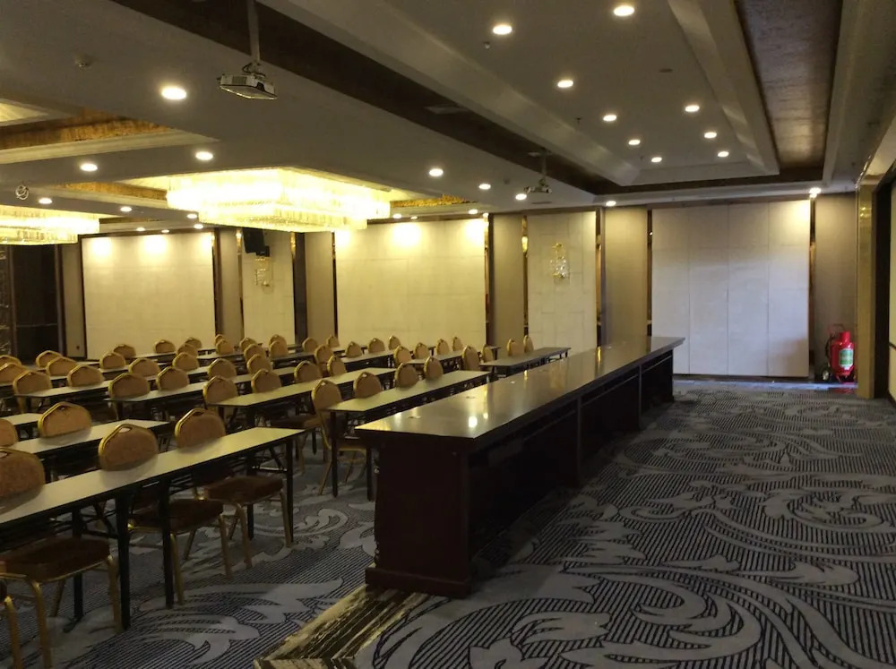 Stars Bay Hotel
