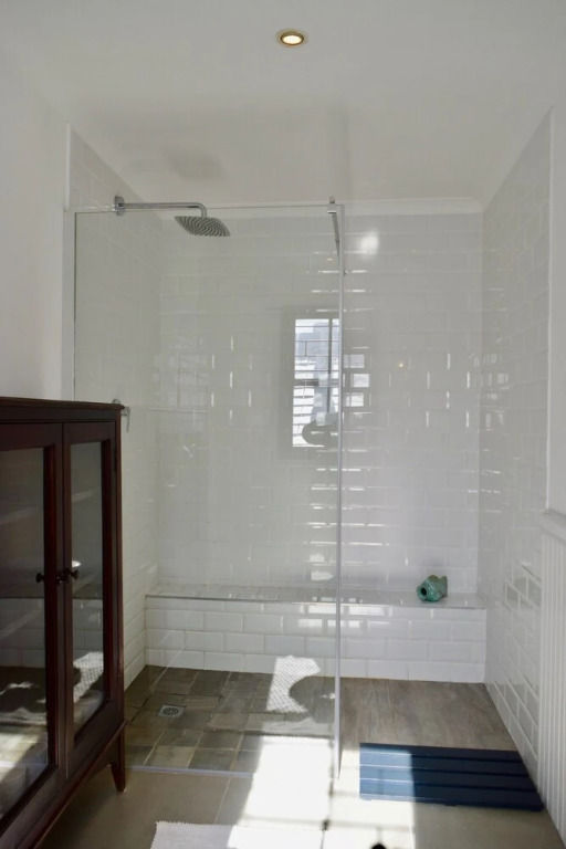 2 Bedrooms Apartment With Beautiful Views Next to Park