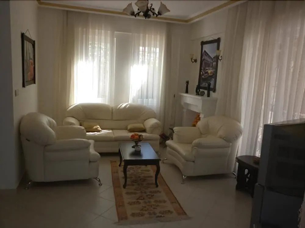 New Age Villa Tina