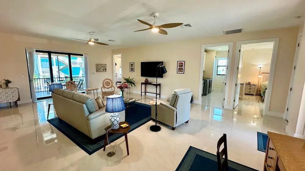Beachcomber Lodge in Fort Myers Beach