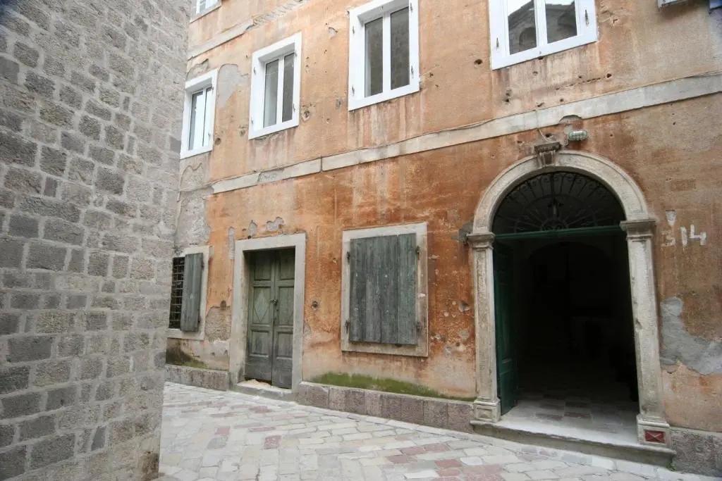 Apartment Kotor