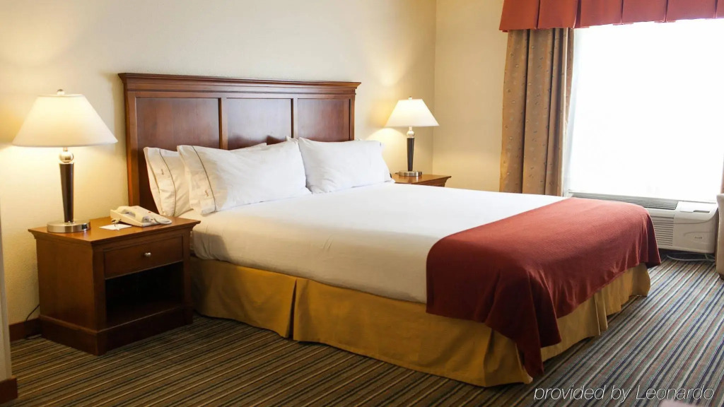 Holiday Inn Express Turlock by IHG