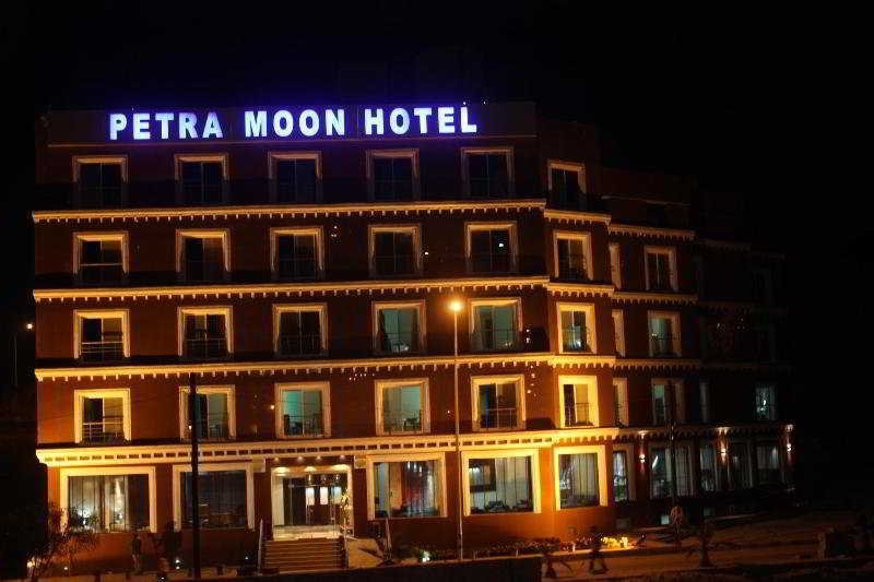 Petra Moon Hotel Image 0