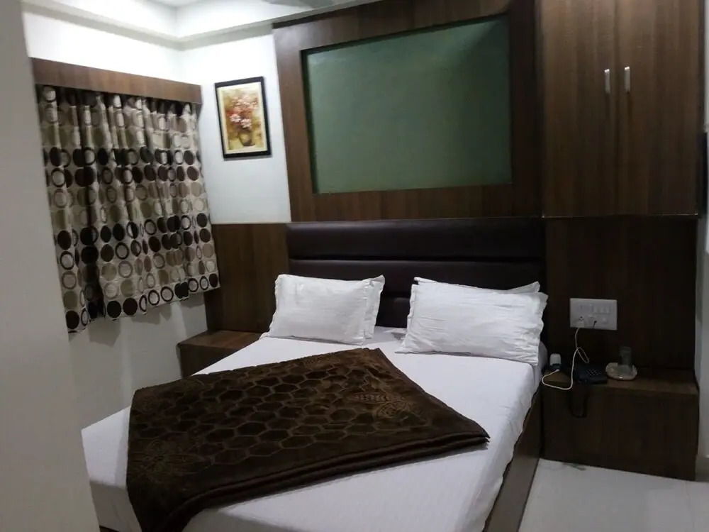 Hotel The Grand Aryakul