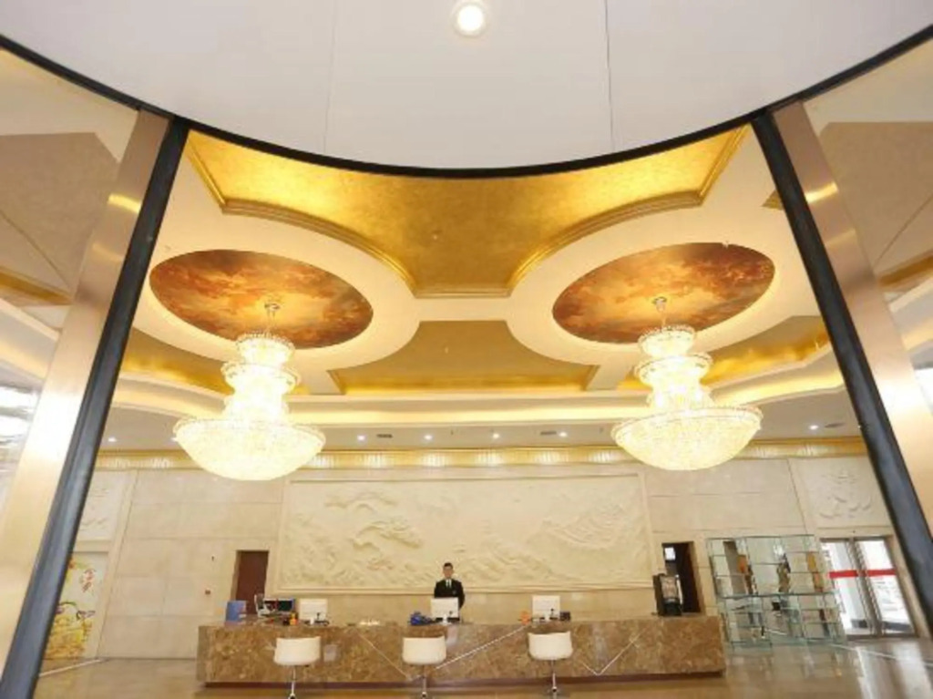 New Luoyang Hotel