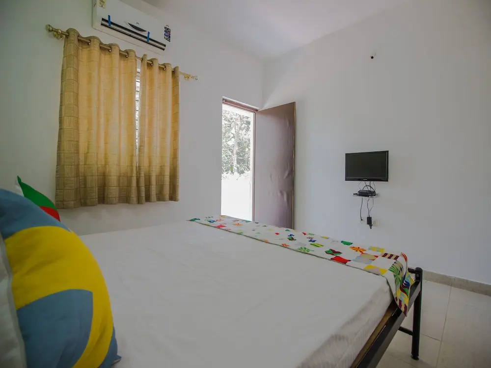 OYO 14206 Home Graceful Studio Calangute