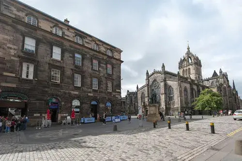 Greyfriars Apartments